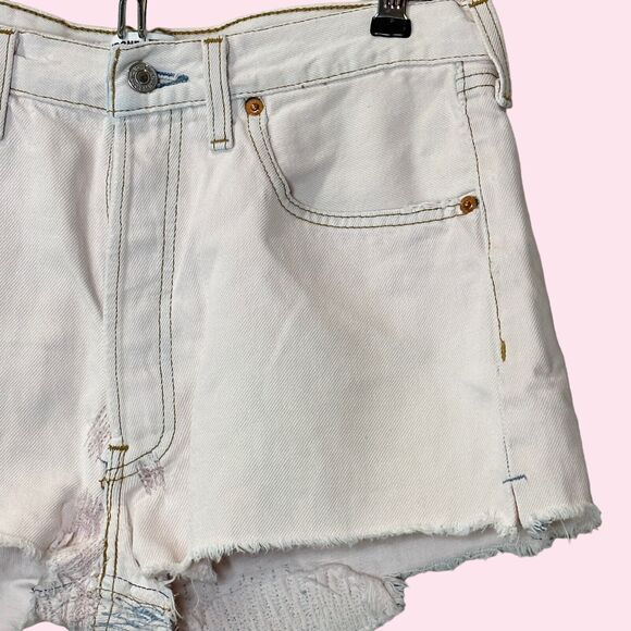 Re/Done X Levis Original High Rise Distressed Raw Hem Shorts Women Size 27 NWOT - Picture 7 of 13